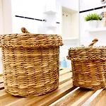 Zentrumsnahe Ferienwohnung Mit Ruhigem Balkon - \
